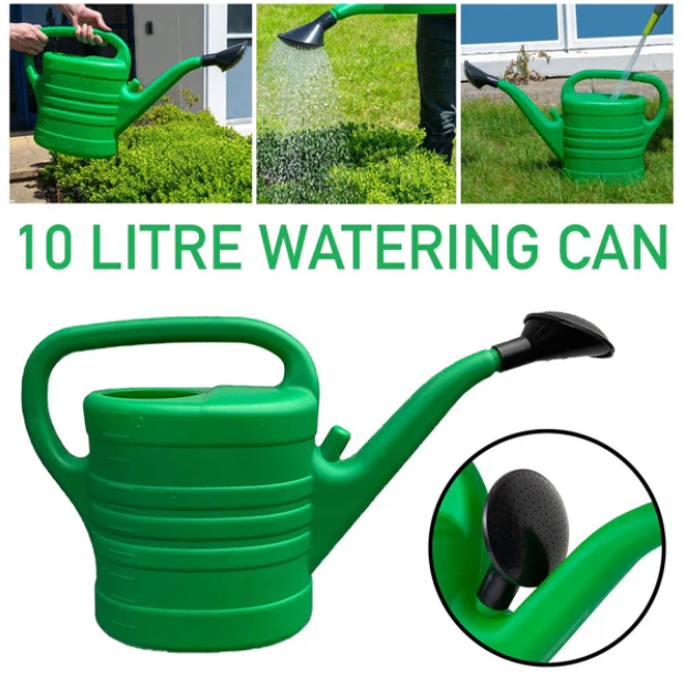 10L Plastic Watering Can2